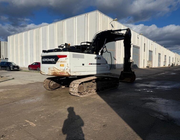 HIDROMEK  HMK 230LC-4